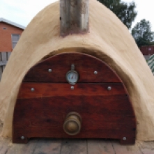 door of oven showing temperature